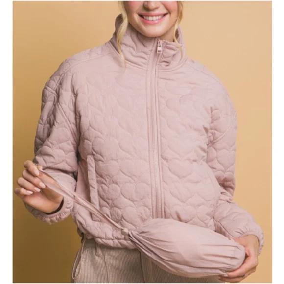 Cozy Blush Pink Heart Quilted Pockets Travel Bomber Jacket - Picture 6 of 6
